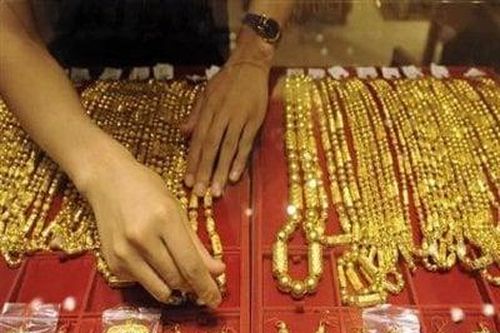 Giá vàng 1/6/2021: Giá vàng 'thăng hoa' đầu tháng 6