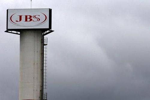 Tập đoàn chế biến thịt hàng đầu thế giới JBS SA bị tin tặc 'hỏi thăm'