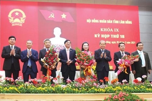 Một nhiệm kỳ đổi mới, được dân tin