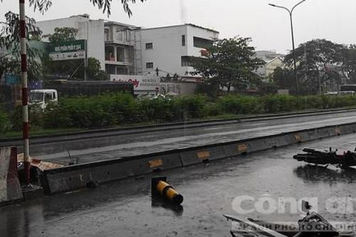 Hai xe máy va chạm, người đàn ông Philippines tử vong ở Sài Gòn