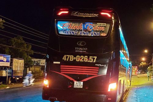 Xe khách vi phạm phòng chống dịch COVID-19, tài xế bị tước bằng