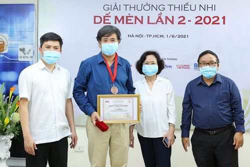 Trao giải thưởng thiếu nhi Dế Mèn lần 2 năm 2021