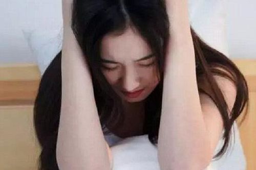 Chồng nói qua nhà vợ cũ ngủ vì con
