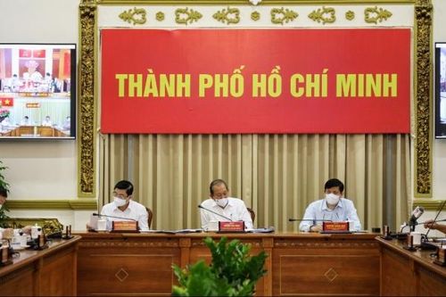 TP.HCM: Đảm bảo năng lực xét nghiệm 100.000 người/ngày