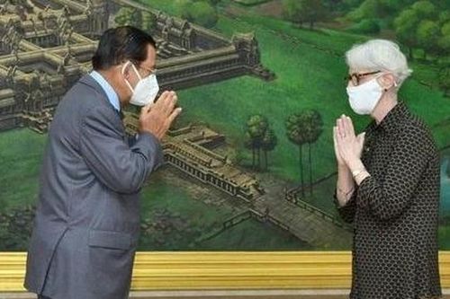 Thứ trưởng Ngoại giao Mỹ đến Campuchia: Căn cứ hải quân Ream được nhắc tên