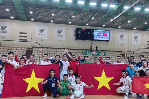 Ông 'trùm futsal' Trần Anh Tú: 'Việt Nam sẽ tái lập kỳ tích ở futsal World Cup 2016'