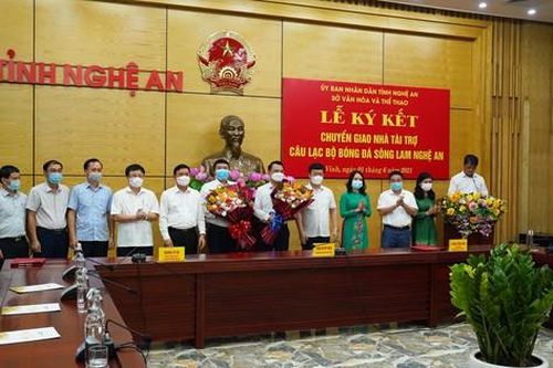 Sông Lam Nghệ An có nhà tài trợ mới, không đổi tên đội bóng
