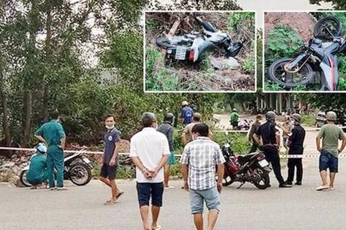 Xe máy lao vào bụi cỏ ven đường, 2 thanh niên tử vong