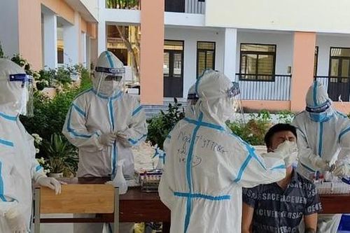 Phát hiện thêm ca dương tính với SARS-CoV-2 ở cộng đồng, Bắc Ninh phát thông báo khẩn