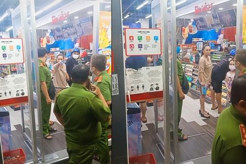 Xử phạt người phụ nữ đi siêu thị 'quyết' không đeo khẩu trang gây xôn xao