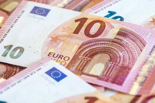 EU vẫn dừng áp dụng quy định ngân sách để hỗ trợ phục hồi kinh tế