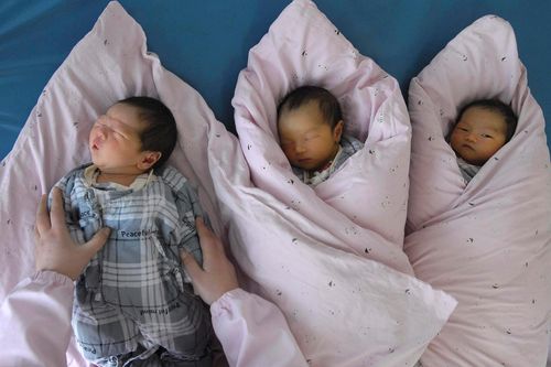 Vì sao các quốc gia châu Á không mặn mà với việc sinh nhiều con?