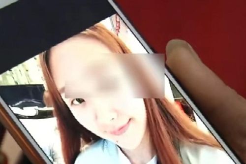 Hẹn hò với 13 người đàn ông một lúc dù đã có chồng con, gái xinh bị 'hội bạn trai' tìm tới tận cửa nhà