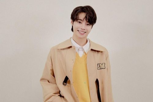 Không còn là đàn em của BTS, thực tập sinh Việt Nam - Hanbin về chung nhà với Vương Nhất Bác