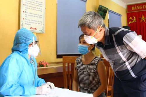 Thứ trưởng Bộ Y tế Nguyễn Trường Sơn: Sẽ đề xuất xin thêm vaccine cho Bắc Giang