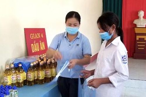 Phiên chợ nhân đạo cho các gia đình có hoàn cảnh đặc biệt khó khăn