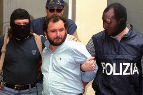 Người dân Italia 'không thốt nên lời' vì trùm mafia tàn độc nhất ra tù