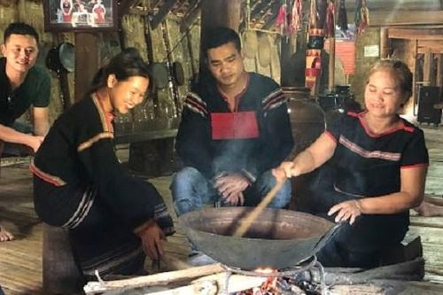 Làng Văn hóa – Du lịch các dân tộc Việt Nam tổ chức Ngày hội gia đình