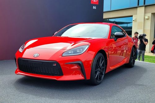 Toyota GR 86 2022, xe thể thao nhưng có nhiều công nghệ hỗ trợ lái