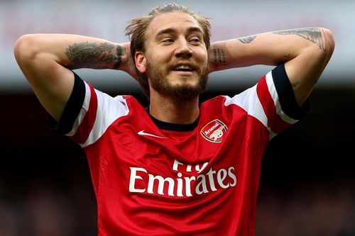 Bendtner giải nghệ ở tuổi 33