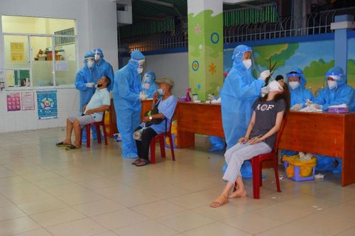 Phát hiện 3 ca mắc Covid-19, TP Hồ Chí Minh xét nghiệm toàn dân Phường 3, Q Tân Bình