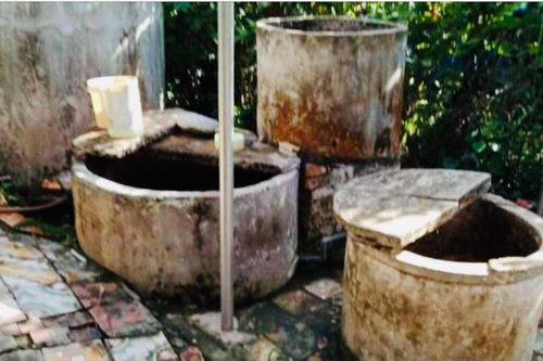 Hà Tĩnh; Phát hiện thi thể 2 mẹ con ôm nhau cạnh giếng nước