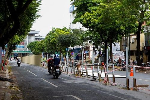 Thi công ga ngầm S12 tuyến đường sắt đô thị Nhổn - ga Hà Nội, phương tiện di chuyển thế nào?