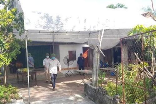 Hai mẹ con tử vong nghi do điện giật