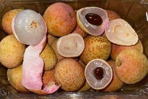 Vải thiều Việt sang Singapore, giá bán khuyến mại 105.000 đồng/kg