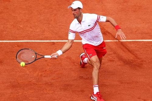 Djokovic 'tốc hành' vào vòng 3 Roland Garros
