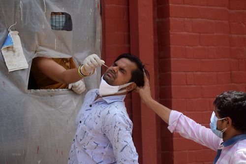 Tình hình COVID-19 sáng 3/6: Thế giới ghi nhận hơn 172 triệu ca mắc