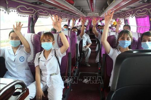 Phú Thọ, Quảng Ninh cử y, bác sĩ vào 'tâm dịch' Bắc Giang