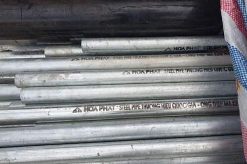 Phát hiện gần 6 tấn thép xây dựng nghi vấn giả mạo nhãn hiệu Hòa Phát