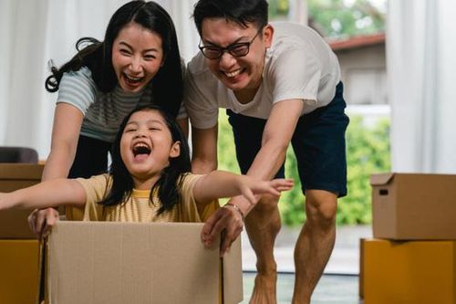 3 vai trò bất cứ cha mẹ hiện đại nào cũng phải trải qua