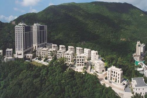 Hơn 30 tỷ đồng một chỗ đậu xe ở Hồng Kông