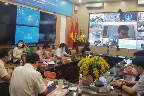 165 ca COVID-19 rất nặng, nhiều người trẻ tuổi trở nặng nhanh, xem xét đặt ECMO