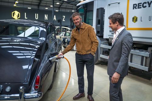 David Beckham đầu tư vào xe điện