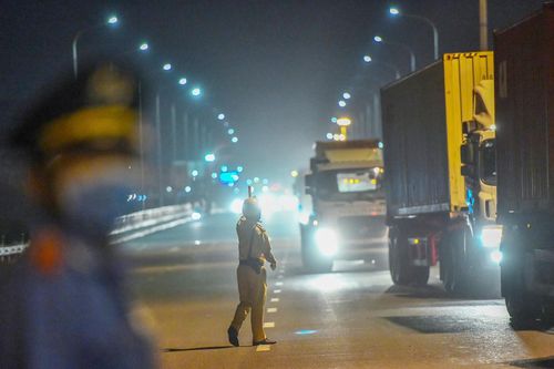 Đồng Nai yêu cầu tài xế ra vào tỉnh phải có điện thoại thông minh