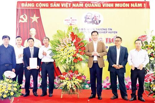 Phát huy vai trò lãnh đạo của Ðảng trong các doanh nghiệp ngoài khu vực nhà nước