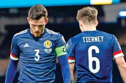 Bi hài chuyện đóng quân ở EURO 2020
