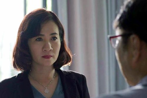 Nguyệt Hằng: Vết sẹo trên tay vì một lần 'hăng máu' với Trọng Trinh