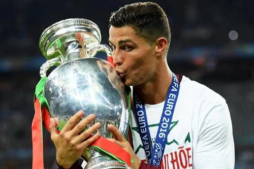 Ronaldo đứng trước cơ hội phá hàng loạt kỷ lục tại EURO 2020