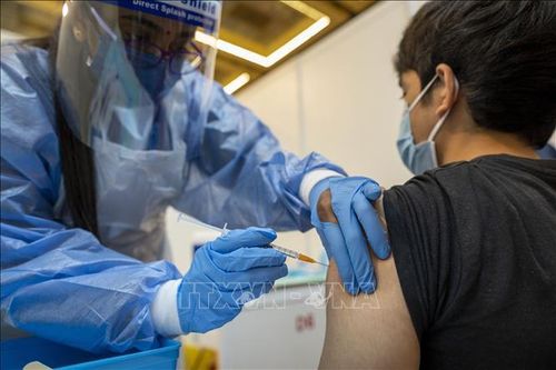 Malaysia ghi nhận kỷ lục số mũi tiêm chủng trong 1 ngày