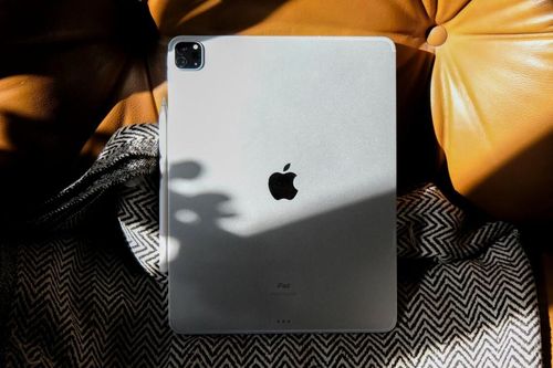 Rò rỉ thông tin hấp dẫn về hai sản phẩm mới của Apple