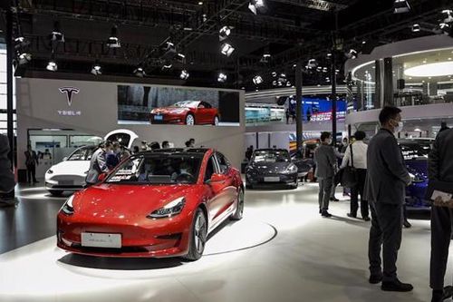Tin xấu từ Trung Quốc khiến Elon Musk mất gần 8 tỷ USD trong 1 ngày