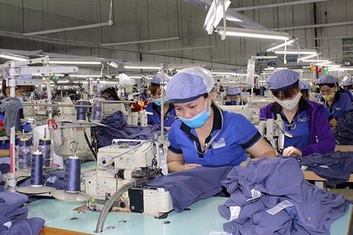 Quy định hàng hóa xuất, nhập khẩu tại chỗ có làm khó các doanh nghiệp gia công?