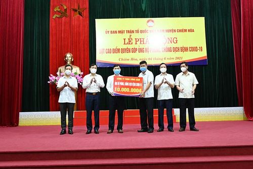 Chiêm Hóa phát động đợt cao điểm quyên góp ủng hộ phòng, chống dịch bệnh Covid-19