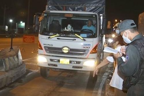 Đồng Tháp cách ly những người trở về từ vùng dịch