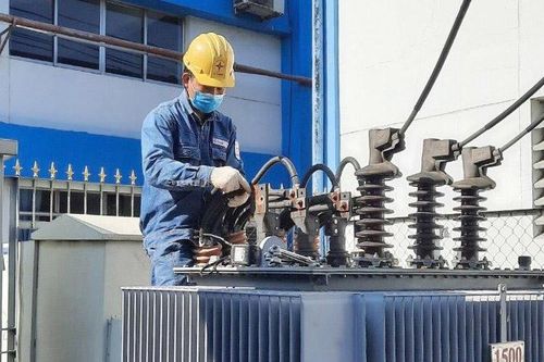Bảo đảm cung cấp điện an toàn mùa mưa bão
