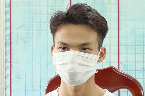 Tạm giữ nghi can giết người vì bênh bạn nhậu